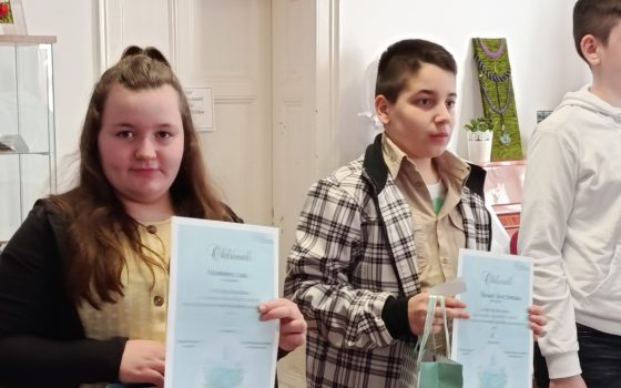 „Őrizzük meg a gleccsereinket” című rajzpályázat „Őrizzük meg a gleccsereinket” című rajzpályázat